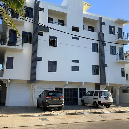 Krish Apartment Flic En Flac